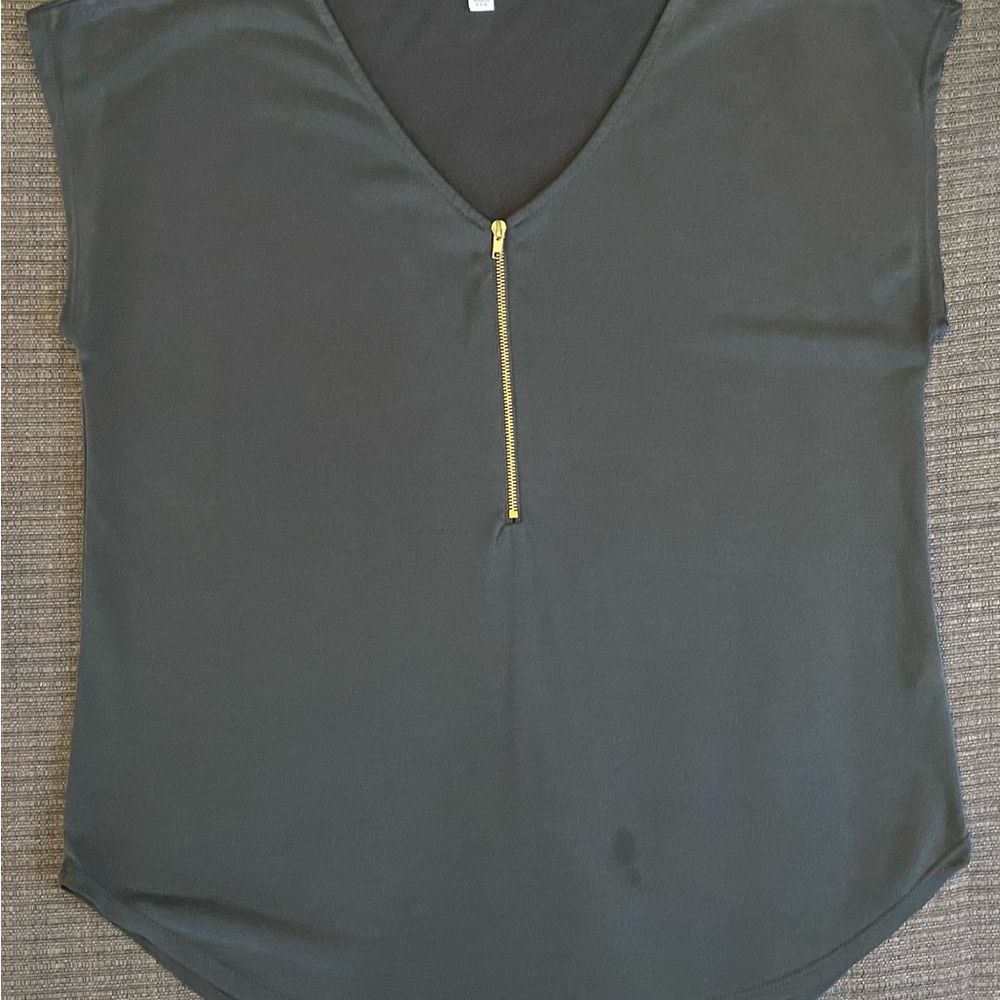 Green Envelope Black Top with Gold Zipper